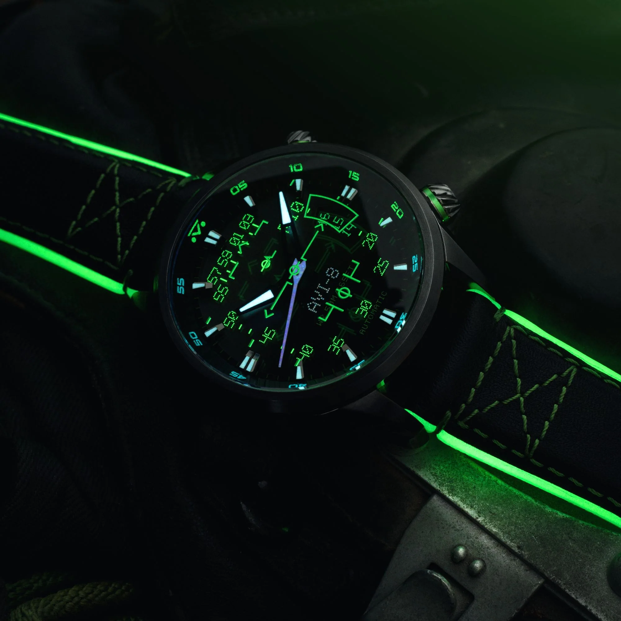Gradient Black - Image 4