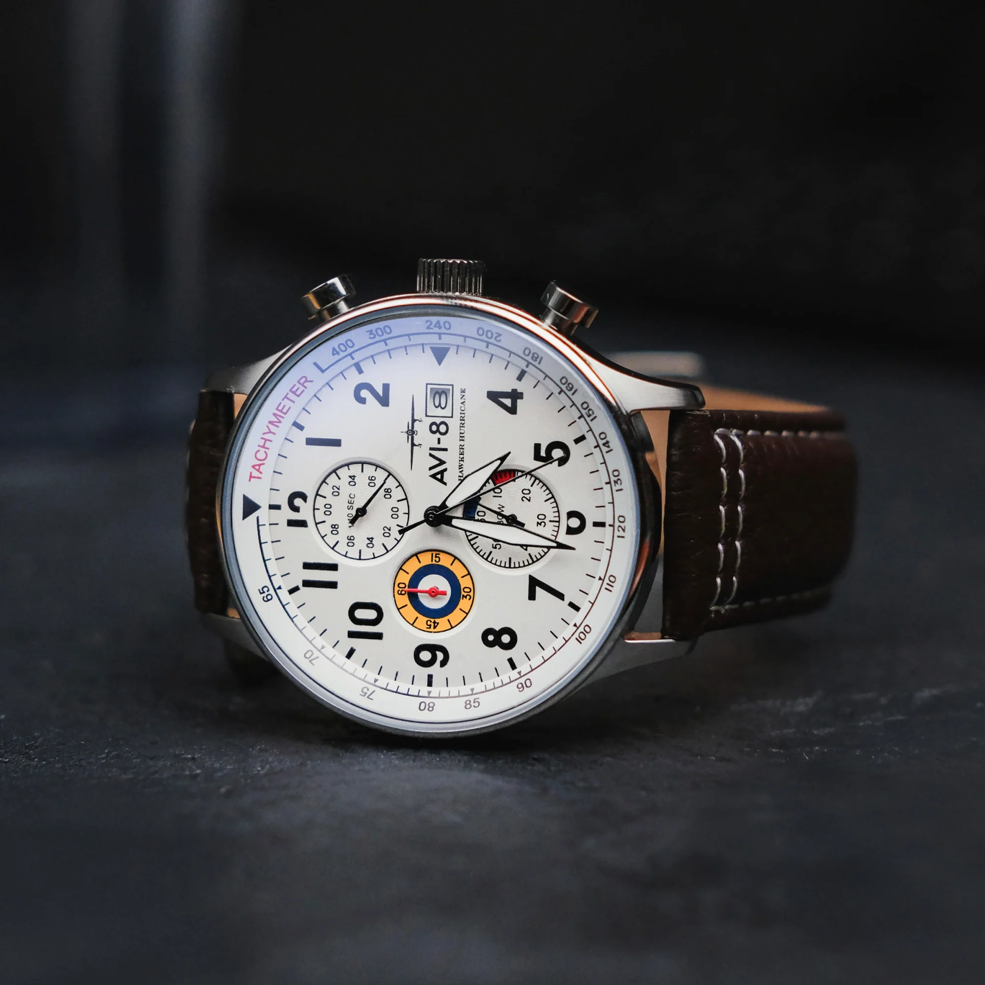 CLASSIC WHITE - Image 4