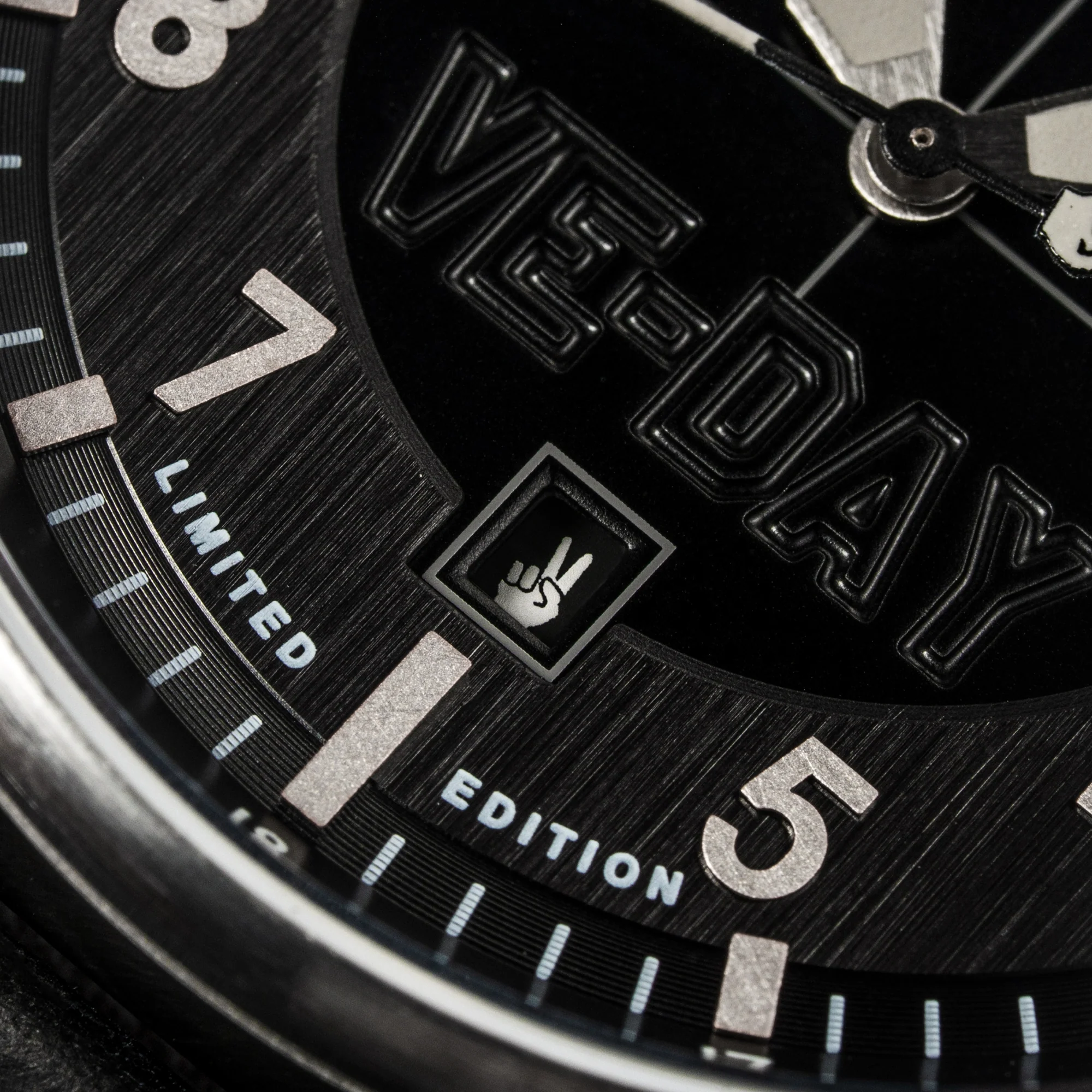 Vanguard Black - Image 5