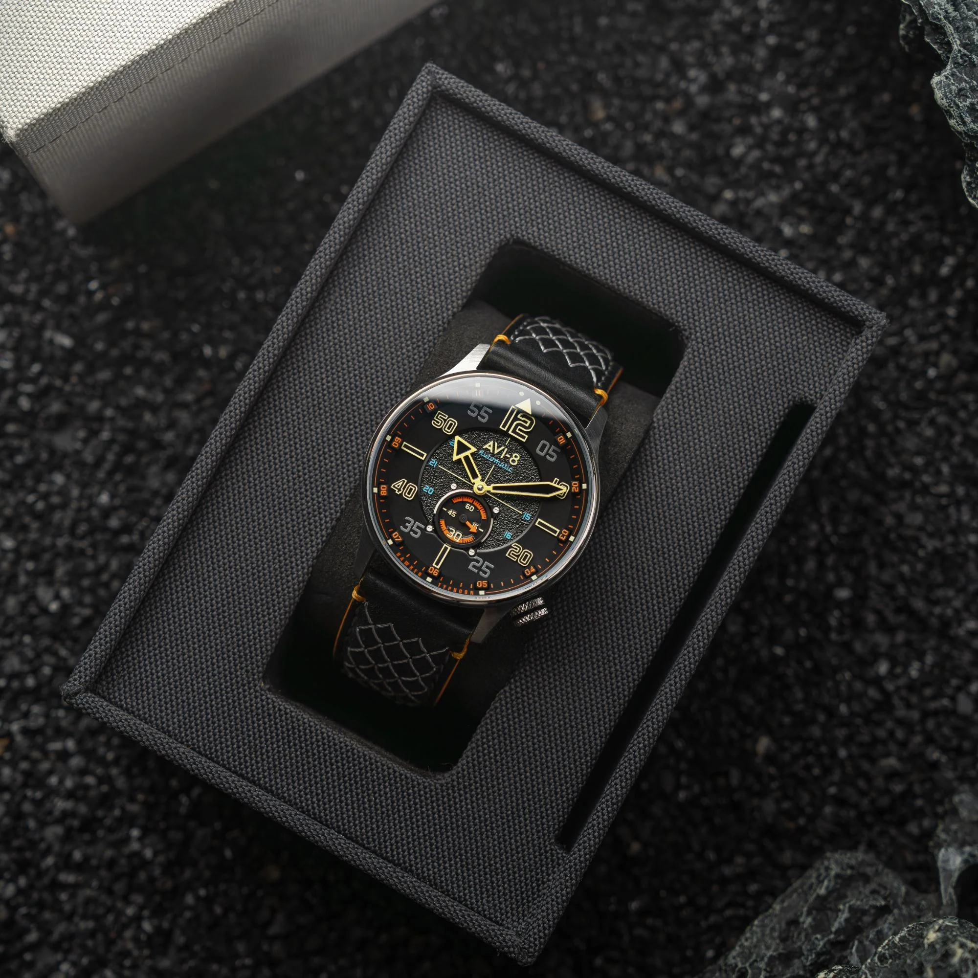 Cool Black - Image 12